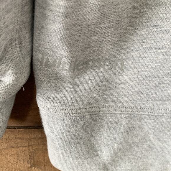 Lululemon Women's Perfectly Oversized Hoodie Heathered in Core Light Grey - Picture 7 of 9